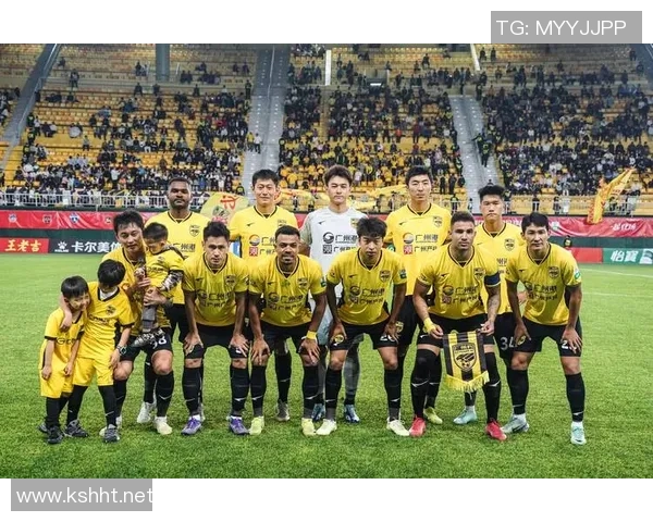 广州足球队在世锦赛中的表现分析与状态评估 广州足球队在世锦赛中的表现分析与状态评估